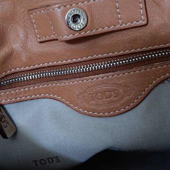 TOD'S..G LINE HANDBAG.. - Picture 8 of 11